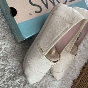 TOMS Glitter Classics Alpargata Slip-On -Ivory (6)